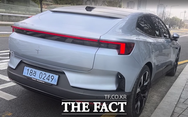 '오승혁의 팩트 DRIVE'는 서울, 경기도 일대를 폴스타4와 함께 400km를 달리며 프리미엄 전기차의 실제를 체감했다. /서울 마포구=오승혁 기자