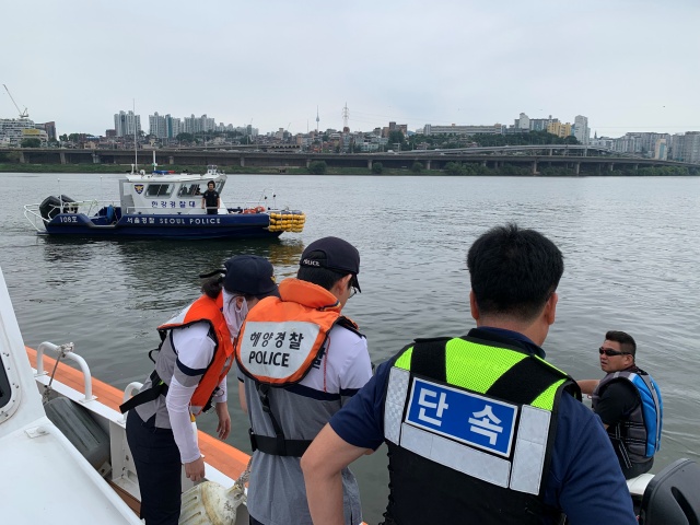 서울시가 10월까지 '불법 수상레저활동' 집중 단속에 나선다. /서울시