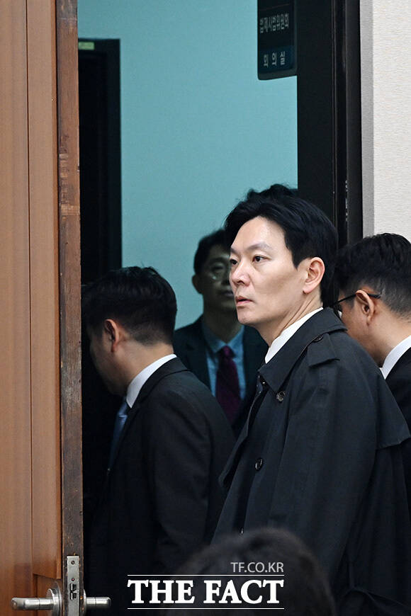 윤석열 정권 정치검찰 조작기소 의혹사건 진상규명 국정조사 특별위원회 전체회의 출석한 박상용 검사.