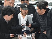  '마약왕' 박왕열 검찰에 구속 송치…'131억 규모 마약 밀수·유통' 혐의