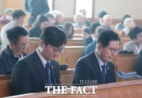  장종태·장철민, 부활절 예배 동반 참석...'장장연대' 본격화