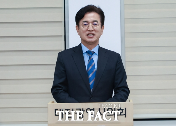 허태정 더불어민주당 대전시장 예비후보가 6일 대전시의회에서 기자회견을 열고 대전형 고유가 지원금 공약을 발표했다. /허태정 예비후보 캠프