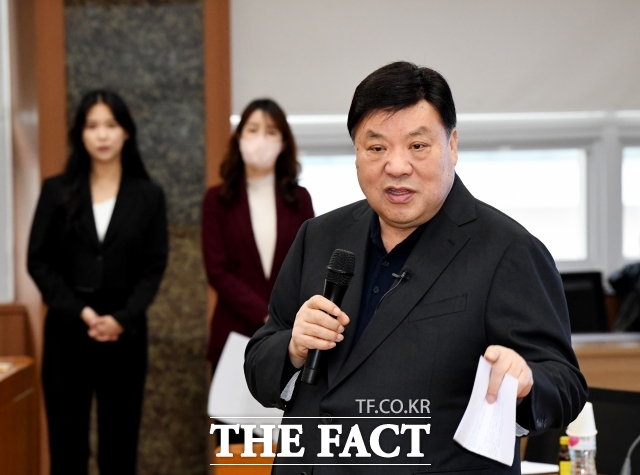 서정진 셀트리온 회장이 2024년 2월 20일 오후 서울 동작구 중앙대학교에서 열린 청년 토론회에 참석해 기조연설을 하고 있다. /사진=배정한 기자