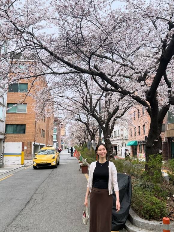 지난해 9월 결혼식을 올린 배우 이유영이 둘째 임신 소식을 전했다. /이유영 소셜 미디어