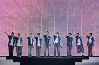  슈퍼주니어 콘서트 도중 낙상사고 발생…SM 