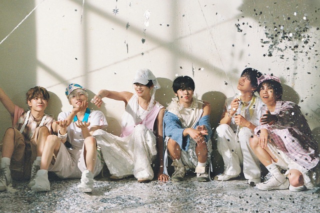 NCT WISH가 오는 20일 정규 1집 'Ode to Love'를 발매한다. 사진은 'Eros' 버전 티저 이미지. /SM엔터