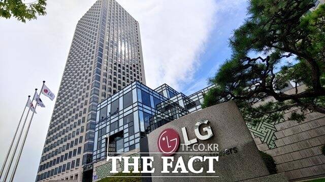 LG전자는 올해 1분기 연결 기준 매출 23조7330억원, 영업이익 1조6736억원으로 잠정 집계됐다고 7일 공시했다. /LG