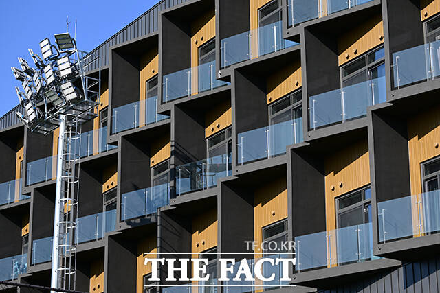 숙소동에는 82개 객실이 마련됐다.