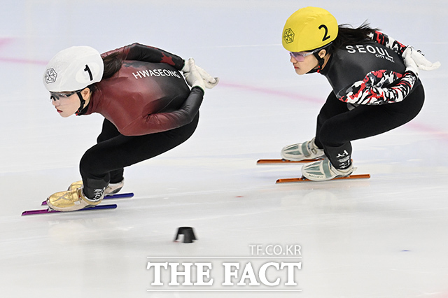 7일 오후 서울 양천구 목동실내빙상장에서 '2026-2027 쇼트트랙 국가대표 선발전'이 열리고 있다. /김성렬 기자