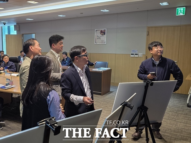 AI글래스 시연 모습 /한국남동발전