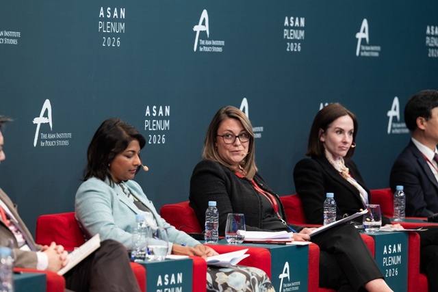 아산정책연구원이 8일 서울 용산구 그랜드하얏트에서 개최한 ‘2026 아산플래넘’ ‘동시 세션 3-1’에선 ‘아시아판 북대서양조약기구(NATO)?’라는 주제로 인도·태평양 지역에서 기존 동맹 체제가 충분한 억지력을 제공하는지 등에 대한 논의가 이어졌다. 사진은 ‘동시 세션 3-1’이 진행 중인 모습. /아산정책연구원