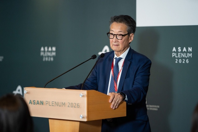 빅터 차 미국 싱크탱크 전략국제문제연구소(CSIS) 한국 석좌는 8일 서울 용산구 그랜드하얏트서울에서 열린 ‘2026 아산플래넘’ 기자회견에서 “도널드 트럼프 미국 대통령이 시진핑 중국 국가주석을 만난 뒤 김정은 국무위원장을 만날 가능성이 50% 이상이라고 본다”고 밝혔다. /아산정책연구원