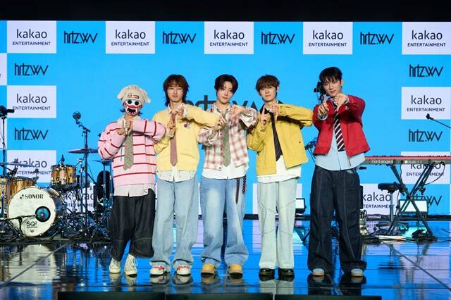 하츠웨이브는 밴드의 최종 목표로 '역사에 한 획을 긋는 밴드'를 꼽았다./카카오엔터테인먼트