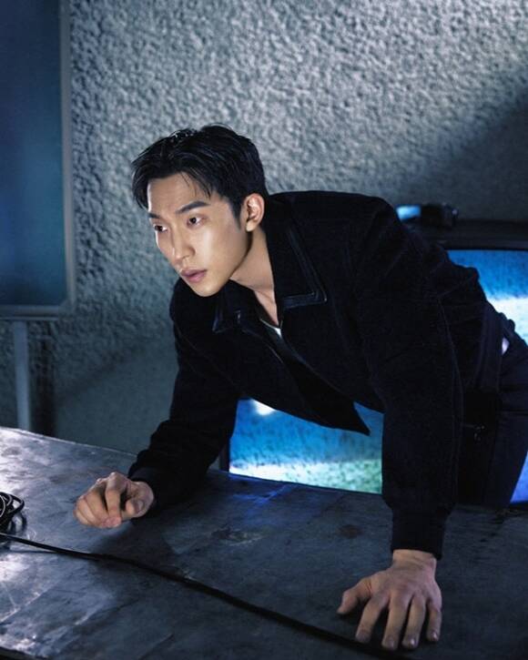 배우 이상이가 <더팩트>와 만나 넷플릭스 오리지널 시리즈 '사냥개들' 시즌2 공개 기념 인터뷰를 진행하며 다양한 이야기를 전했다. /넷플릭스