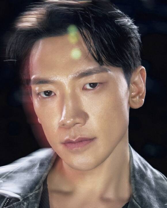 배우 정지훈이 넷플릭스 오리지널 시리즈 '사냥개들' 시즌2 속 임백정 역에 대한 해석과 그를 연기하기 위해 준비한 과정 등을 언급했다. /넷플릭스