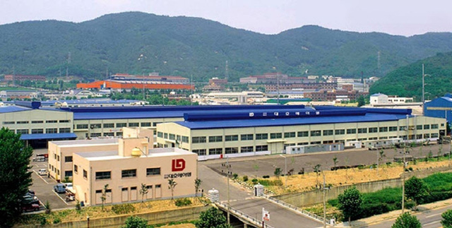 9일 한국거래소에 따르면 대호에이엘은 지난달 23일부터 거래가 정지중이다. 거래정지 직전 주가는 532원으로 52주 신고가 대비 73.46% 내려와 있다.. /대호에이엘