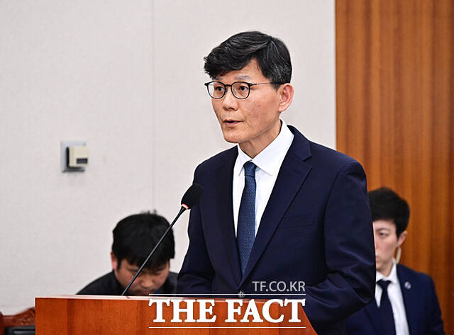 서해 공무원 피격 사건에 대한 기관보고하는 정상우 감사원 사무총장.