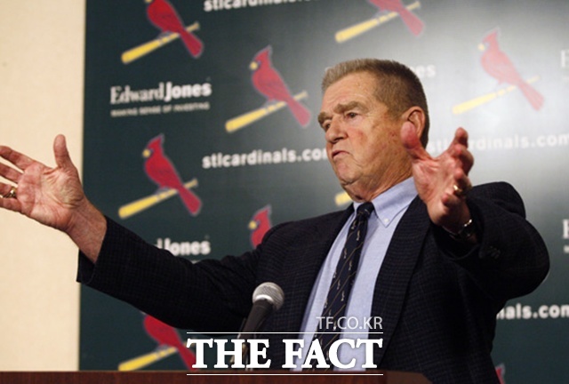 화이티 허조그 전 세인트루이스 감독은 메이저리그 최고의 명장으로 꼽힌다. 허조그 감독은 2009년 명예의 전당에 헌액됐다. /AP