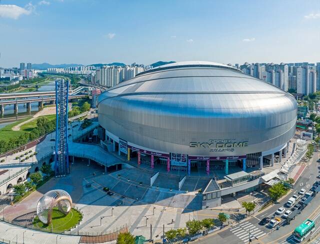 서울시설공단이 KBO 프로야구가 열리는 고척스카이돔에 에너지저장장치를 가동한다. /서울시