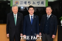  대한노인회 찾은 정원오 與 서울시장 후보 [포토]