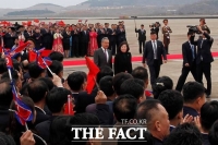  미중회담 앞두고 北 찾은 中 왕이…