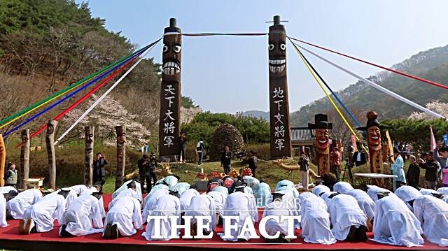 칠간산 장승대제 장면. /김형중 기자