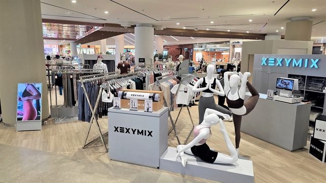 젝시믹스가 태국 방콕의 핵심 상권인 '센트럴 파크'에 오프라인 팝업 매장을 오픈했다. /젝시믹스