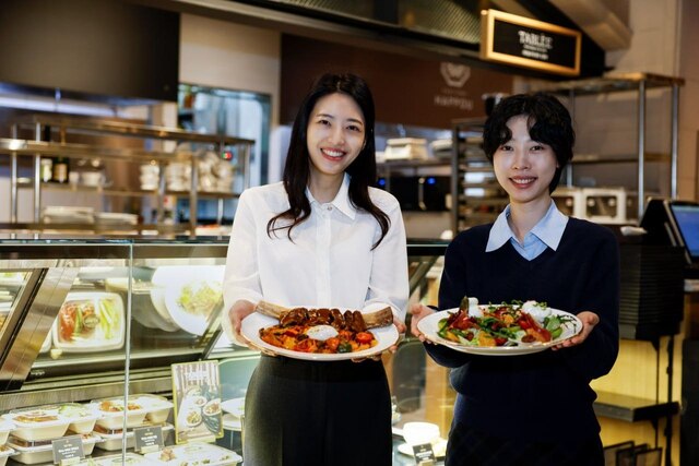 급식업체 아워홈의 자회사인 고메드갤러리아는 프리미엄 델리 브랜드 '타블레(TABLÉE)'를 론칭, 새로운 미식 경험을 제공한다. /고메드갤러리아