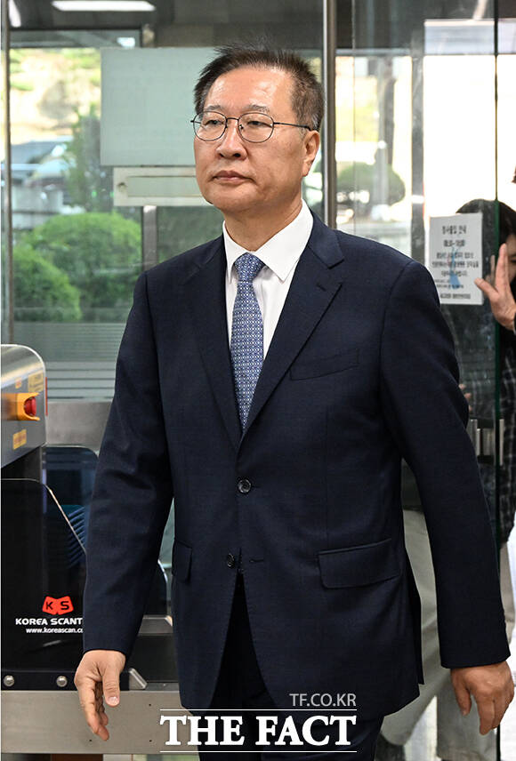 박성재 전 법무부 장관이 13일 오전 서울 서초구 서울중앙지방법원에서 열린 내란중요임무종사 혐의 관련 공판에 출석하고 있다. /박헌우 기자