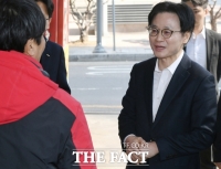  김정관 장관, 석화 수급 점검…주사기·반도체 공급 안정 확인