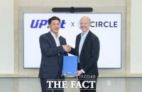  스테이블코인 패권 경쟁 한창인데…한국, 중국식 CBDC 전략 '엇박자'