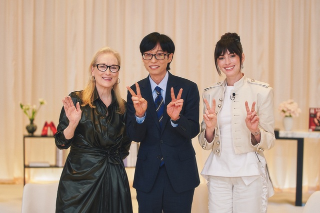 할리우드 배우 메릴 스트립, 방송인 유재석, 헐리우드 배우 앤 해서웨이(왼쪽부터)가 tvN 예능프로그램 유 퀴즈 온 더 블럭으로 만난다. /tvN