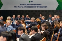  NATO 대사단, HD현대 R&D센터 찾았다…첨단 기술력 확인