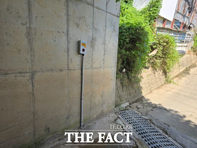 지하차도·반지하주택에 침수 알람·방지시설 설치 모습. /광명시