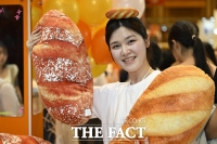  '빵순이, 빵돌이 모여라'…코엑스서 열리는 2026 한국국제베이커리페어 [TF사진관]
