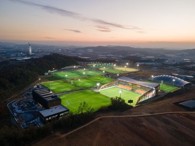 동부건설은 대한축구협회의 새로운 축구 거점인 '코리아풋볼파크'를 준공했다. 사진은 코라이풋볼파크 전경. /동부건설