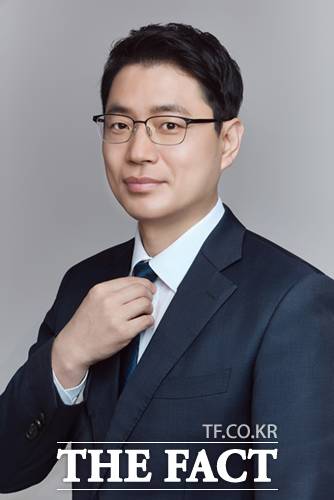 법무법인 더킴포펌은 한기식 전 차장검사(사법연수원 33기)를 영입했다고 17일 밝혔다./더킴로펌