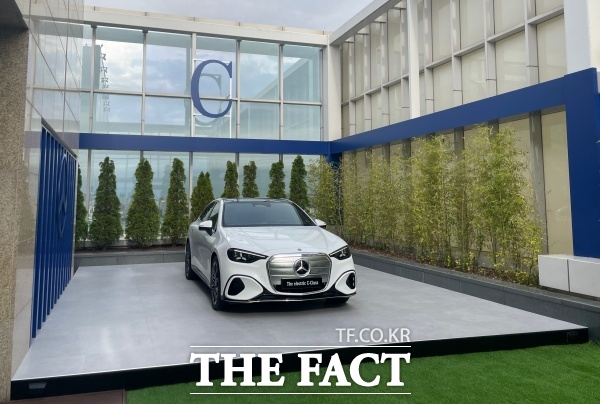 메르세데스-벤츠가 20일 서울에서 디 올-뉴 일렉트릭 C-클래스를 공개했다. /문은혜 기자