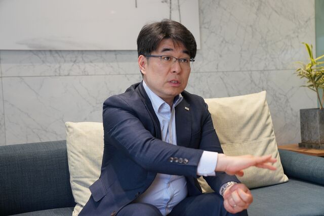 박희찬 미래에셋증권 투자전략부문 대표가 AI 확산에 따른 산업 구조 변화와 소프트웨어 기업들의 수익성 압박 가능성에 대해 설명하고 있다. /미래에셋증권