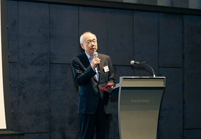 황철주 동반성장협의회장이 협력 관계 강화의 필요성을 설명하고 있다. /SK하이닉스