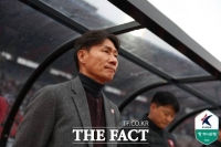  “노벨상 후보에 고졸장 요구?” 프로축구 'P급 명장' 쫓아내는 ‘행정 폭력’ [이영규의 비욘더매치]