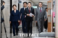  방미 마치고 최고위 참석하는 장동혁 대표 [포토]