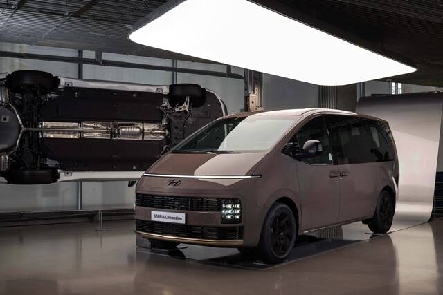 현대자동차가 다목적 차량(MPV) ‘더 뉴 스타리아’의 신형 모델을 24일 출시했다. 사진은 더 뉴 스타리아 리무진. /현대차 제공