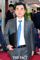  국무회의 참석하는 안규백 국방부 장관 [포토]