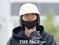  자택 강도 피해 입은 나나, 증인 출석 [포토]