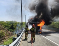  성주 중부내륙고속도로서 25톤 화물차 화재…인명피해 없어