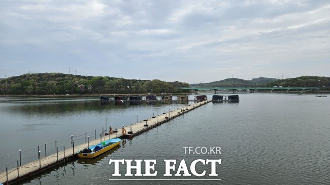 화성 동방저수지 /경기도보건환경연구원