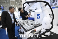  '국내 최대 정보통신기술 박람회' 2026 월드IT쇼 개막 [TF사진관]