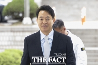  '명태균 여론조사 의혹' 오세훈 공판 출석...지선 이후 결심 [TF사진관]