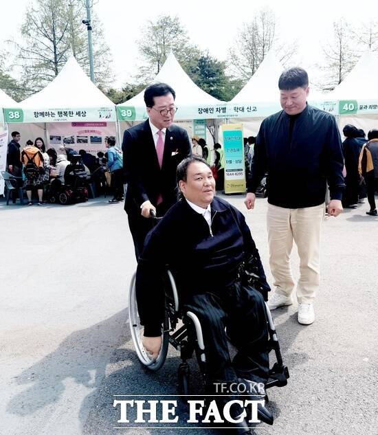 조원휘 국민의힘 대전시 유성구청장 예비후보가 22일 제46회 장애인의 날을 맞아 장애인 복지 강화 방향과 필요성을 강조하는 메시지를 발표했다. /조원휘 예비후보